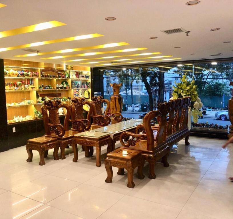 Legend Boutique